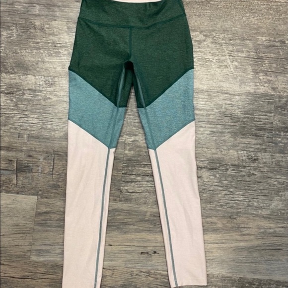 Outdoor Voices 7/8 Springs Leggings Small - Picture 2 of 7